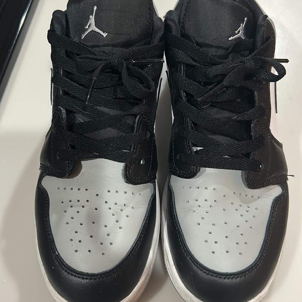 Youth size 7 Authentic Jordan 1s low